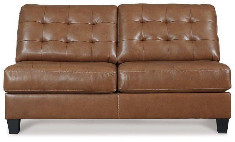 Baskove Sectional with Chaise